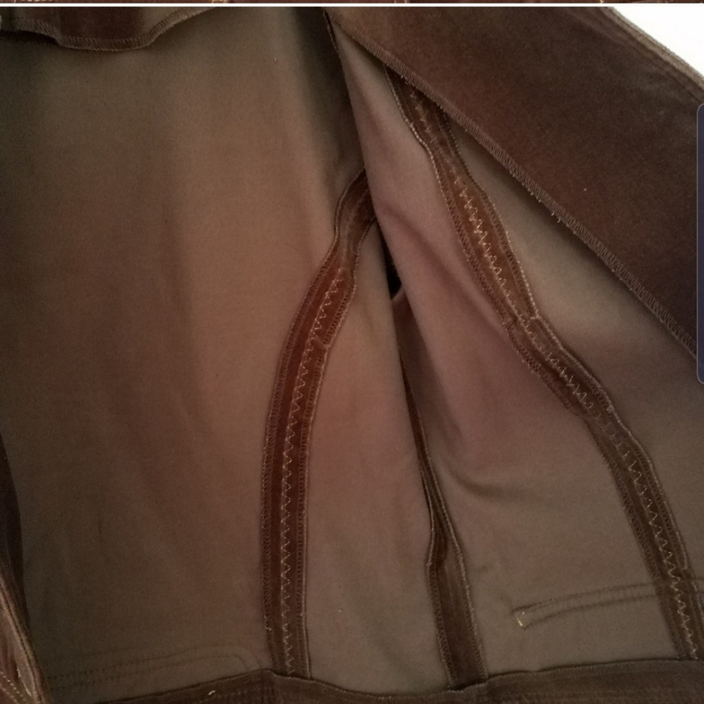 Cache Brown Jacket With Button Details - image 8